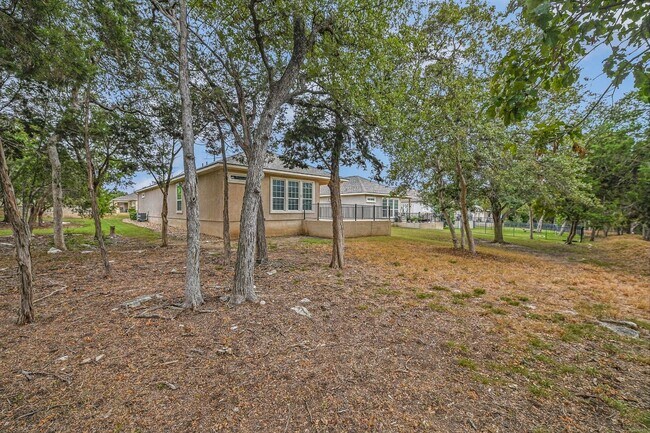 Building Photo - 533 Mill Pond Path