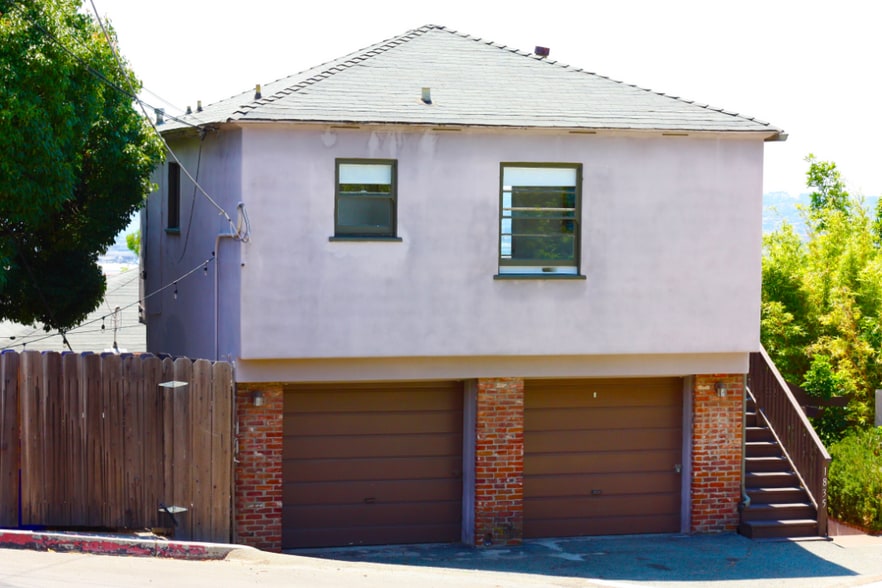 Building Photo - 1835 Puterbaugh St