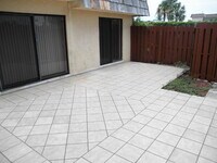 Building Photo - SPRINGDALE TOWNHOMES