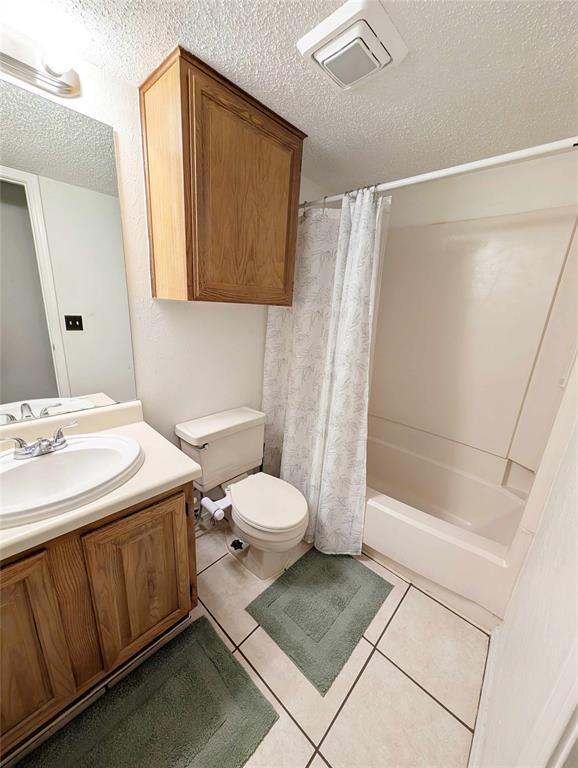 Building Photo - 11130 N Stratford Dr