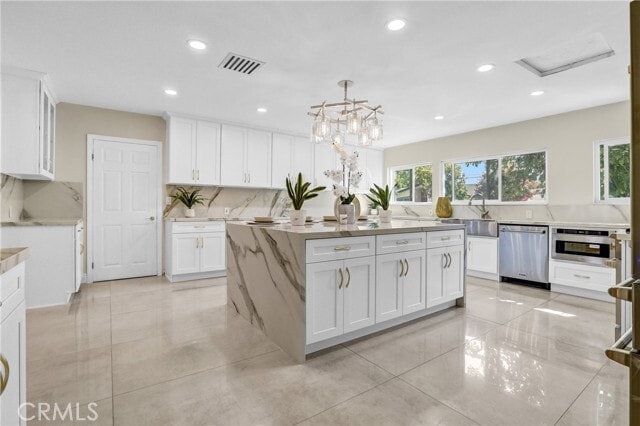 Building Photo - 5115 Boda Pl