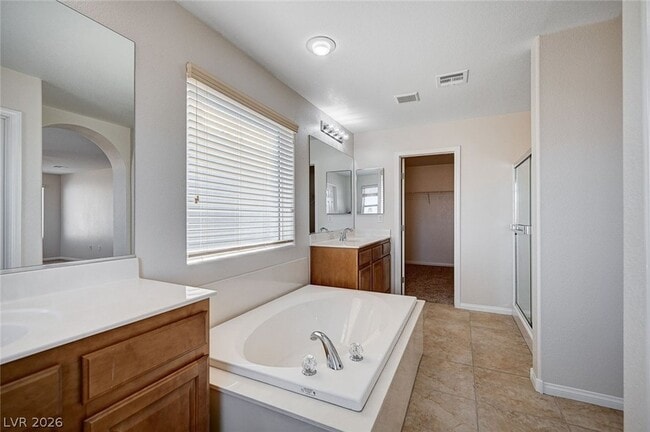 Building Photo - 8186 Lone Boulder St