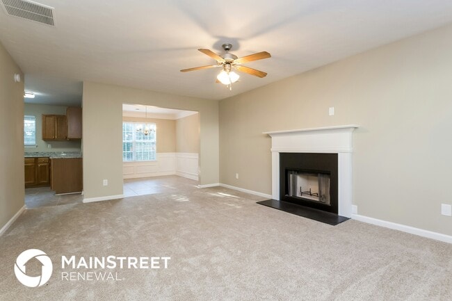 Building Photo - 6894 Smoke Ridge Dr