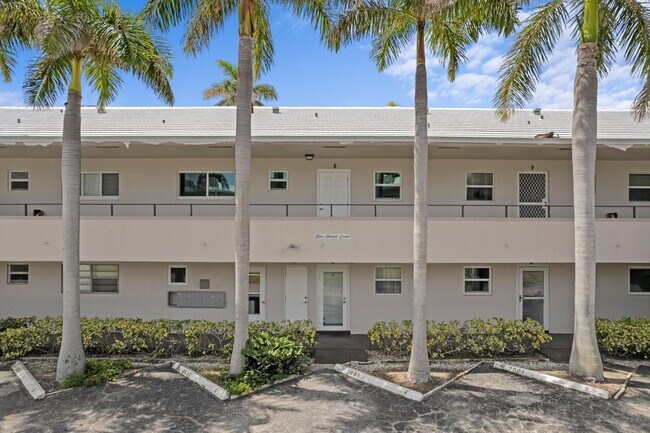 Building Photo - 2601 S Ocean Blvd