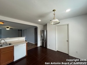 Building Photo - 16239 Galloping Oak Knoll