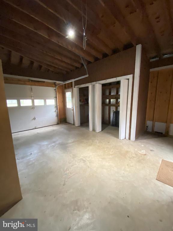Building Photo - 8412 Culver Pl