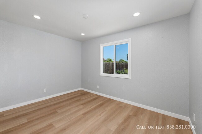 Building Photo - 7596 Tupelo Cove