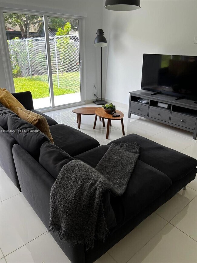 Building Photo - 13660 SW 260th St