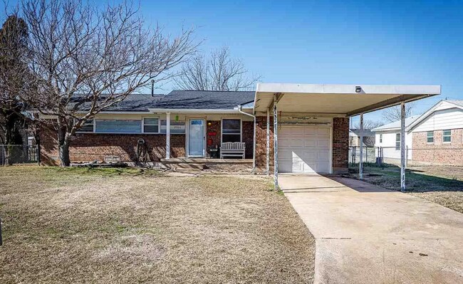 Primary Photo - 2306 NW 47th St