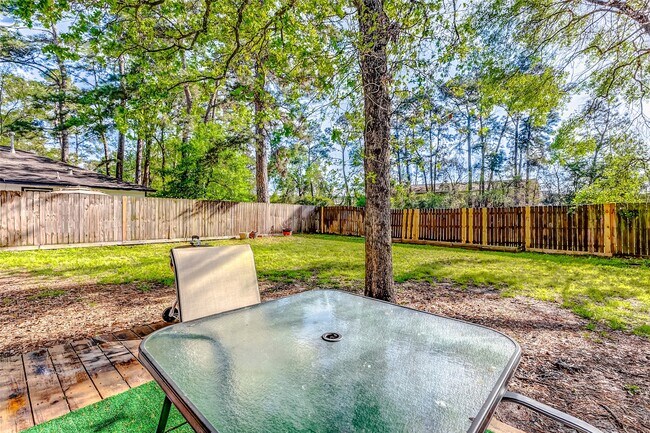 Building Photo - 92 N Deerfoot Cir