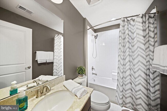 Building Photo - 42586 Harlow Meadows Terrace