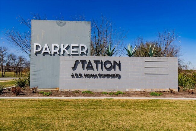 Building Photo - 8304 Mimi Ln