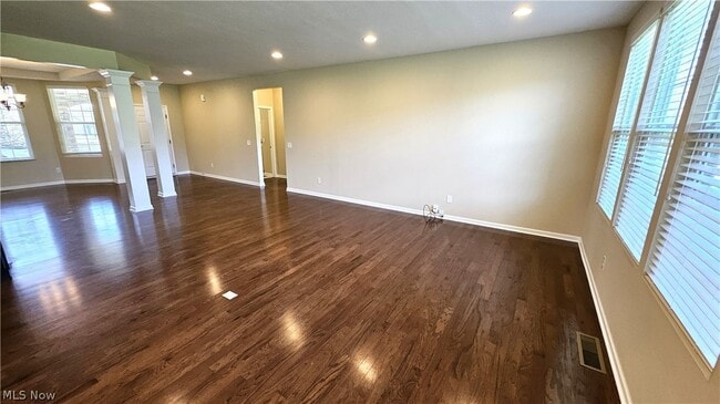 Building Photo - 7226 Dursley Ct