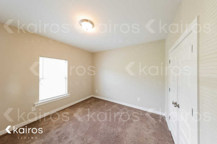 Building Photo - 11512 Crimson Ridge Rd