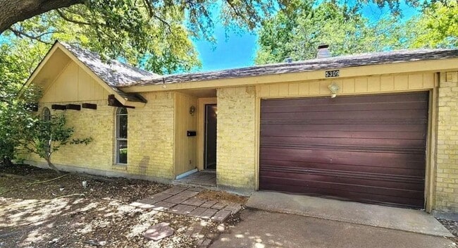 Building Photo - 5309 Preston Trail