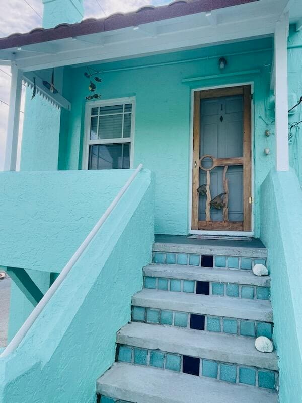 Primary Photo - 32 S J St