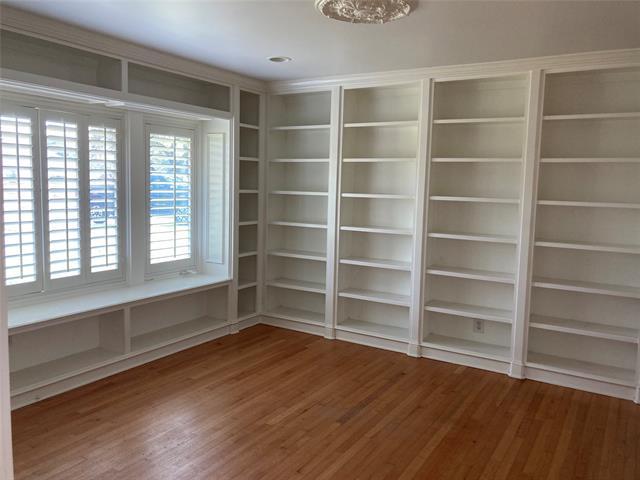 Building Photo - 7127 Brookshire Cir