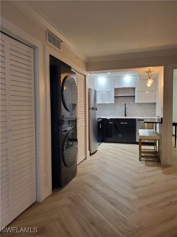 Building Photo - 975 9th Ave S