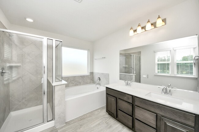 Building Photo - 17310 Rock Willow Ln