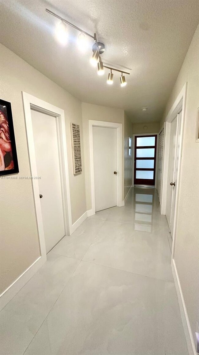 Building Photo - 1771 NW 17th St