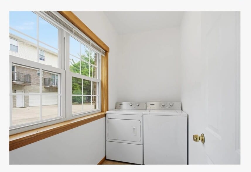 Ground level laundry - 908 Buchanan Ave