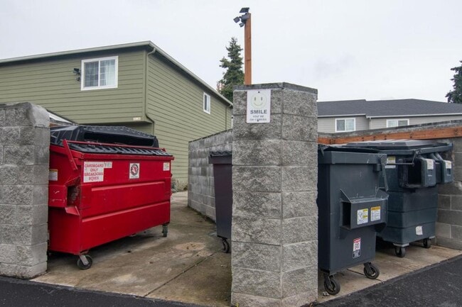 Building Photo - 2030 Brookhurst St