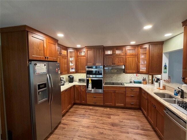 Building Photo - 804 Palm Harbor Ct