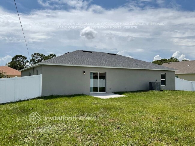 Building Photo - 771 Upland Ave SE