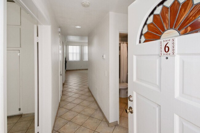 Building Photo - Long Term, Unfurnished Rental in Imperial ...