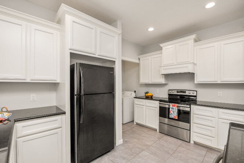 Building Photo - 6402 Williams Dr
