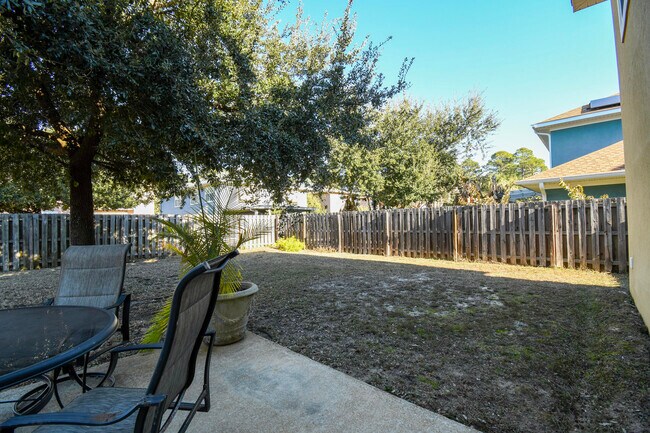 Building Photo - 735 Loblolly Bay Dr