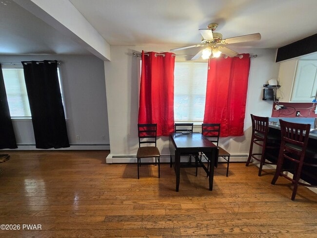 Building Photo - 106 Cottage St