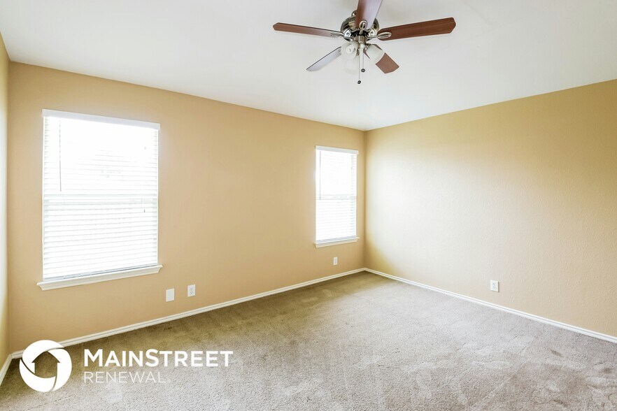 Building Photo - 3810 Blue Oak Pass