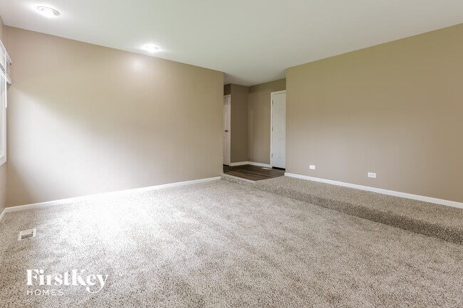 Building Photo - 5992 Danby Ct