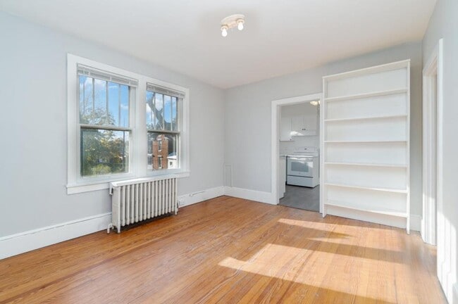 Building Photo - 150 Riddle Rd