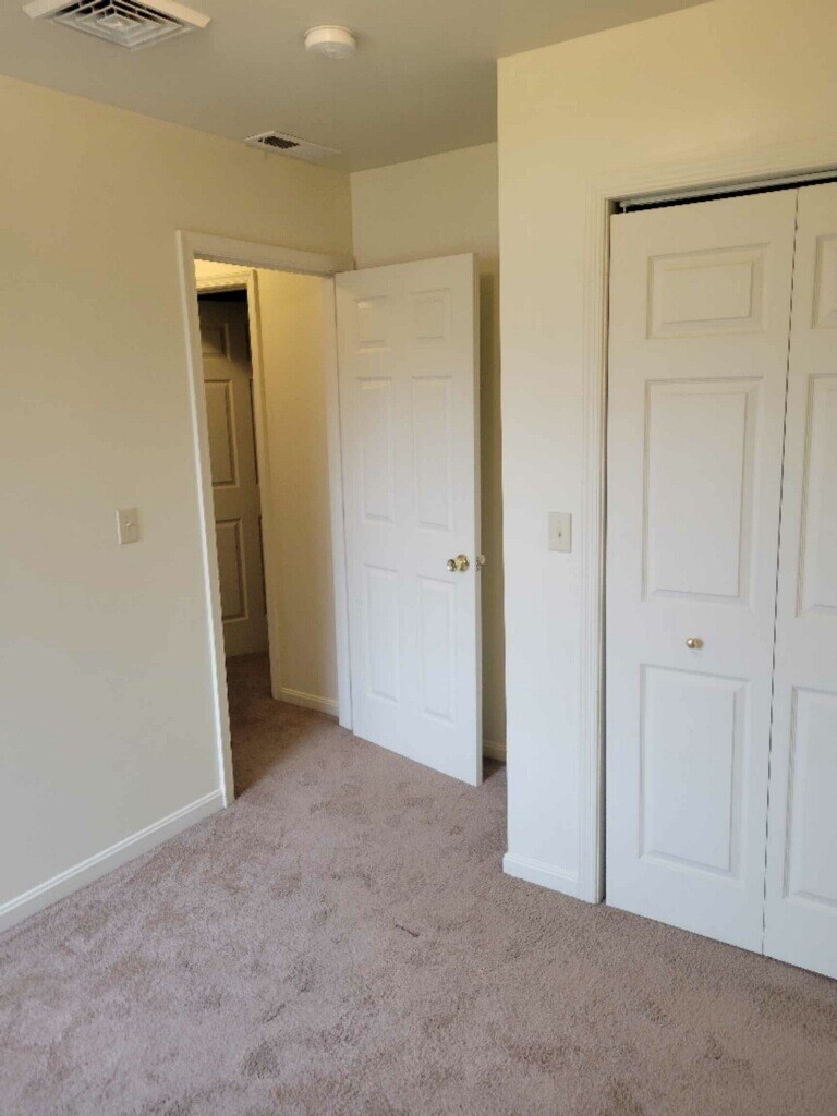 bedroom - 228 Herman Ave