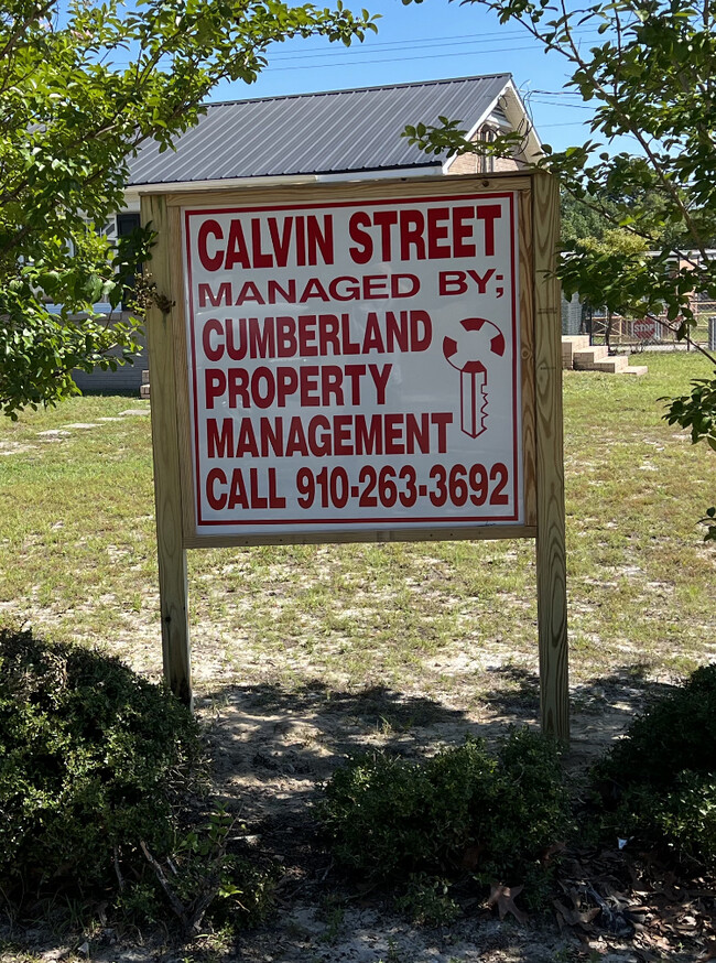 Building Photo - 117 Calvin St