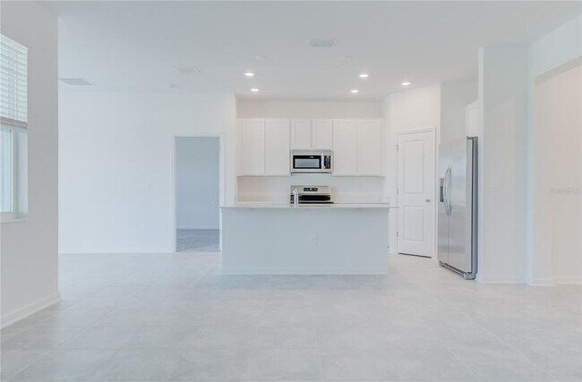 Building Photo - 1403 Brentwood Dr
