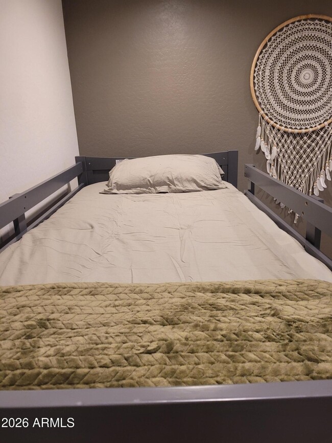 Building Photo - 22849 E Marsh Rd