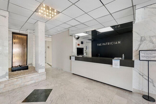 Building Photo - 2851 S Ocean Blvd
