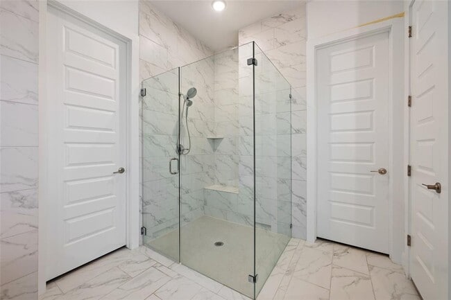 Building Photo - 2240 Sawdust Dr