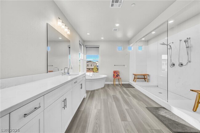 Building Photo - 6780 Stella Rosa Ct