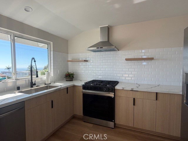 Building Photo - 2145 McRae Dr