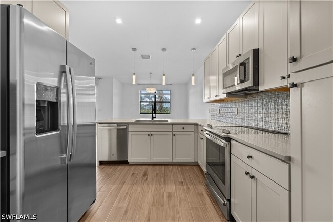 Building Photo - 7548 Carnegie Way