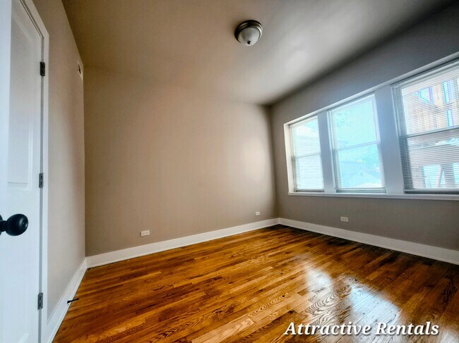 Building Photo - 1359 S Kildare Ave