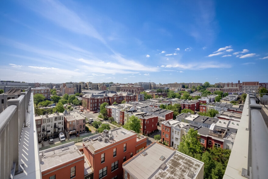 Rooftop View - 2020 12th St NW