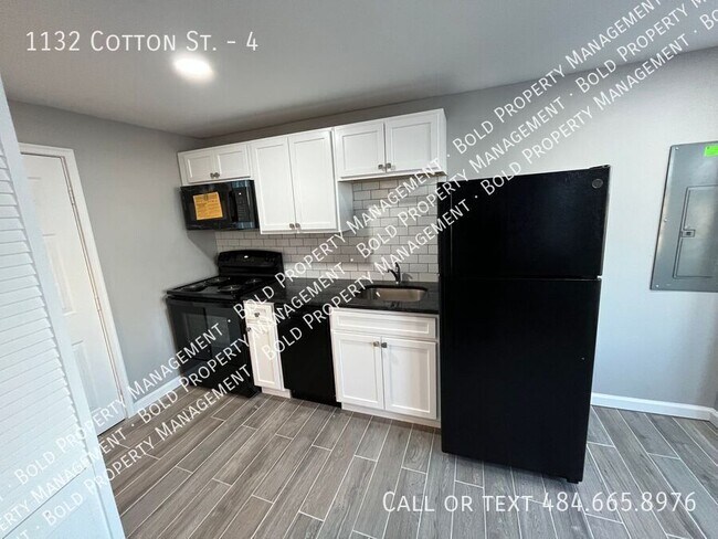 Primary Photo - 1132 Cotton St