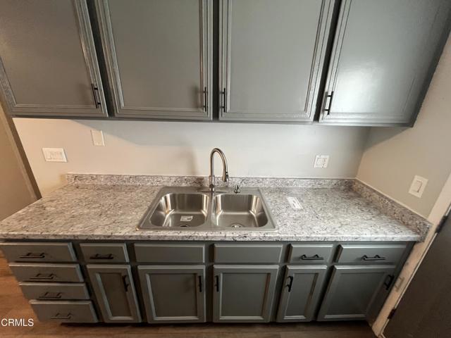 Building Photo - 2637 Yardarm Ave