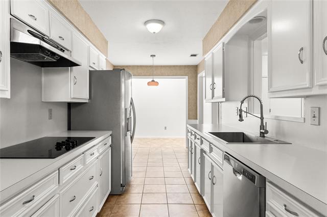 Building Photo - 9702 Summerhill Ln