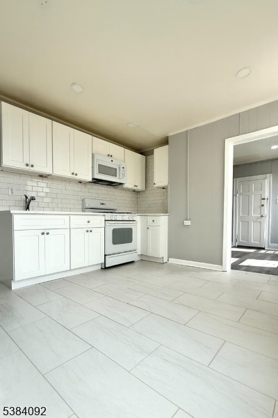 Primary Photo - 500 Bond St